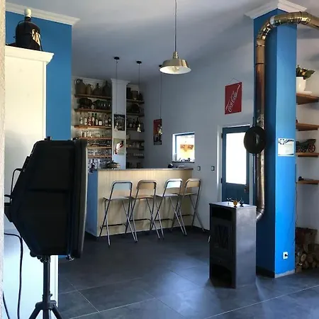 度假居 With Bar And Swimming Pool *